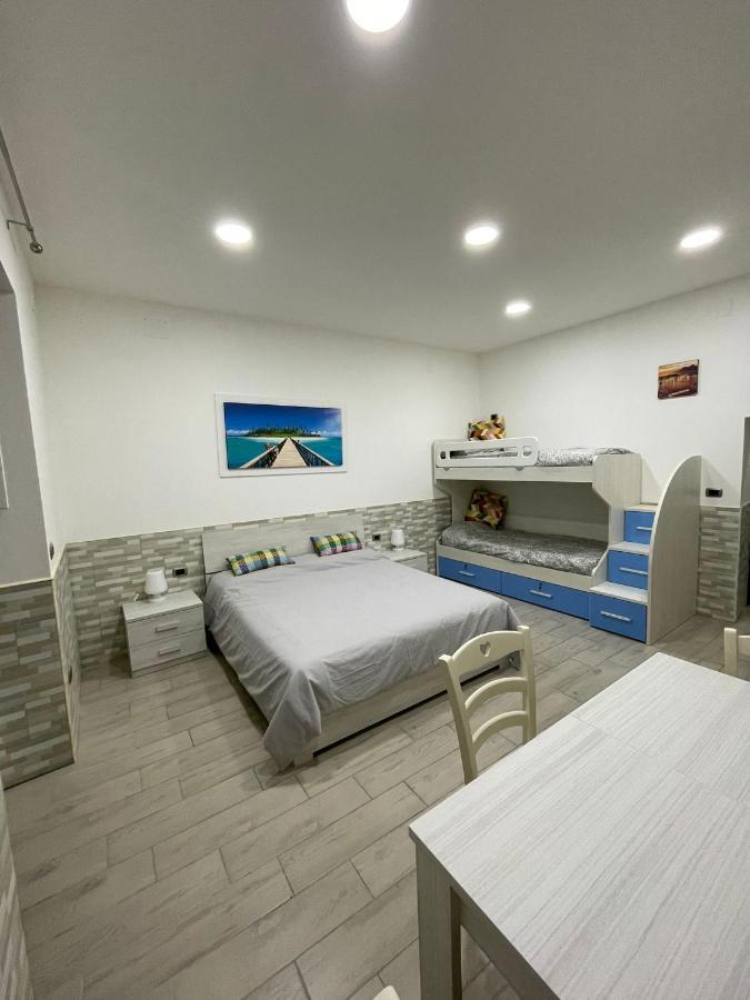 Casa Vacanze Luisa Neapol Zewnętrze zdjęcie